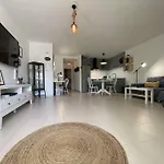 شقة Eslanzarote Buganvilla House *