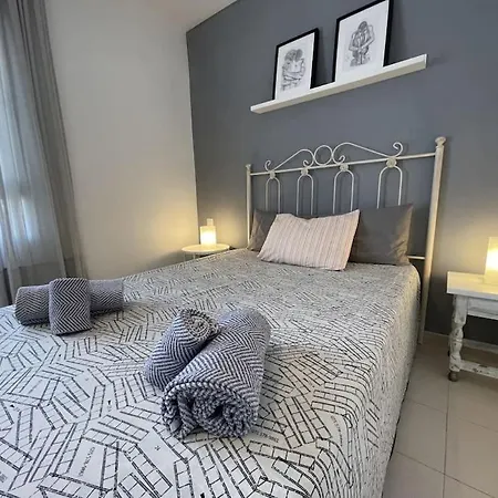 Eslanzarote Buganvilla House * 普拉亚布兰卡