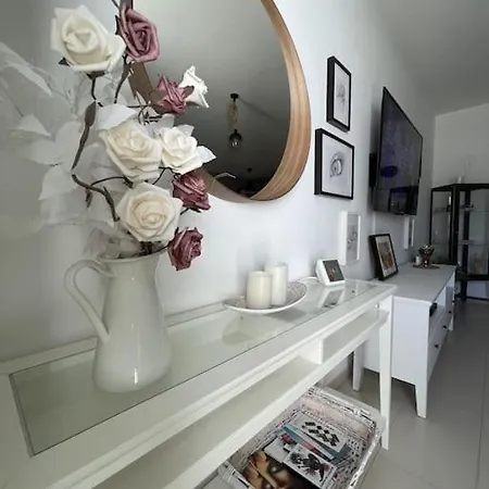 Eslanzarote Buganvilla House アパート